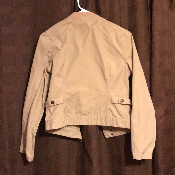 Jacket - Picture 2 of 3